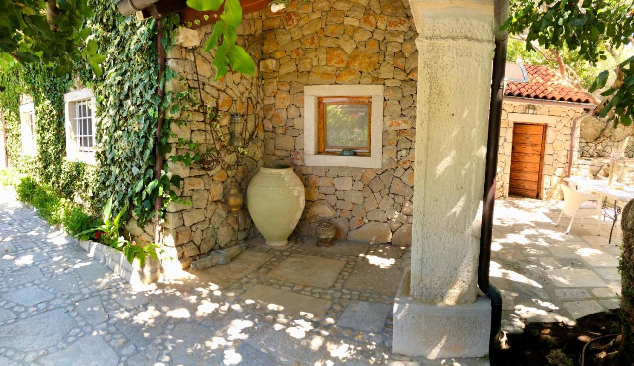 Vila Stone House Retreat Mali Lošinj Exteriér fotografie